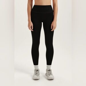 Set Active Formcloud Cloud Leggings in Onyx